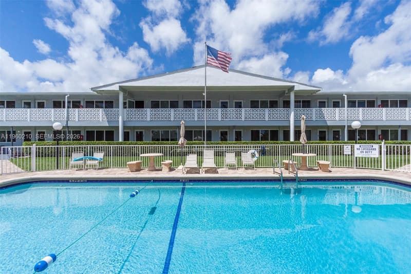 600 Layne #216, Hallandale Beach, 33009