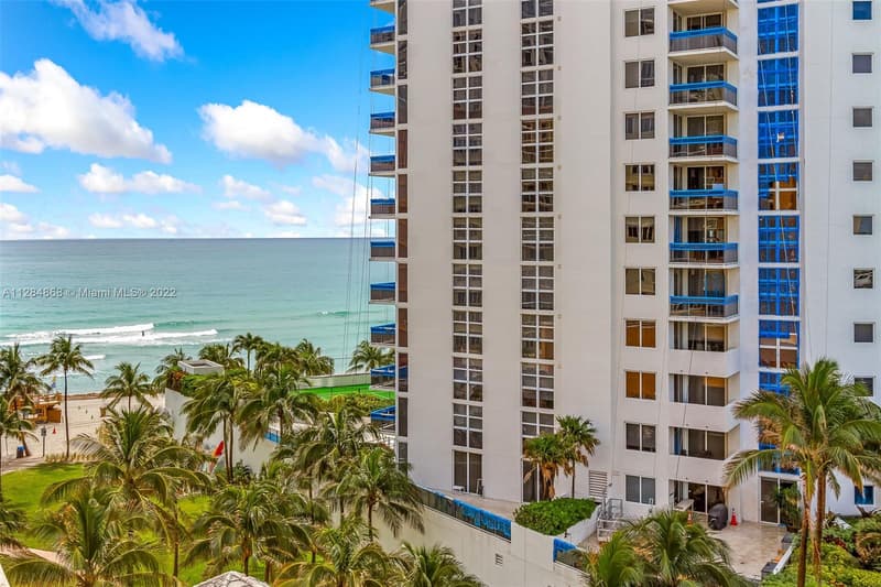 19201 Collins Ave #641, Sunny Isles Beach, 33160