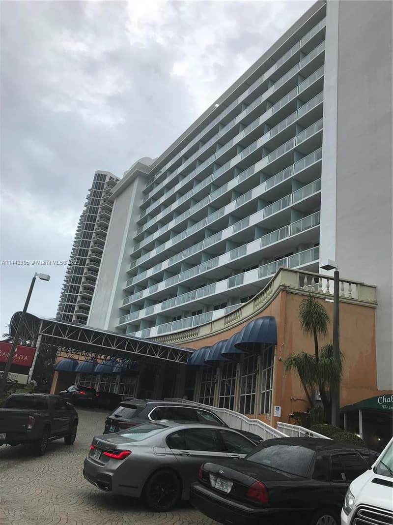 19201 Collins Ave #637, Sunny Isles Beach, 33160