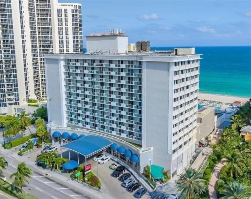 19201 COLLINS AV #432, Sunny Isles Beach, 33160