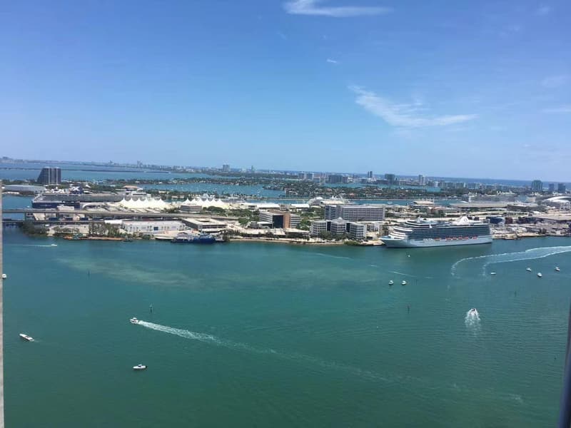 335 Biscayne Boulevard #4004, Miami, 33131