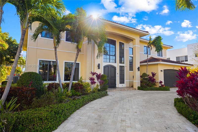 Hallandale Beach, 33009
