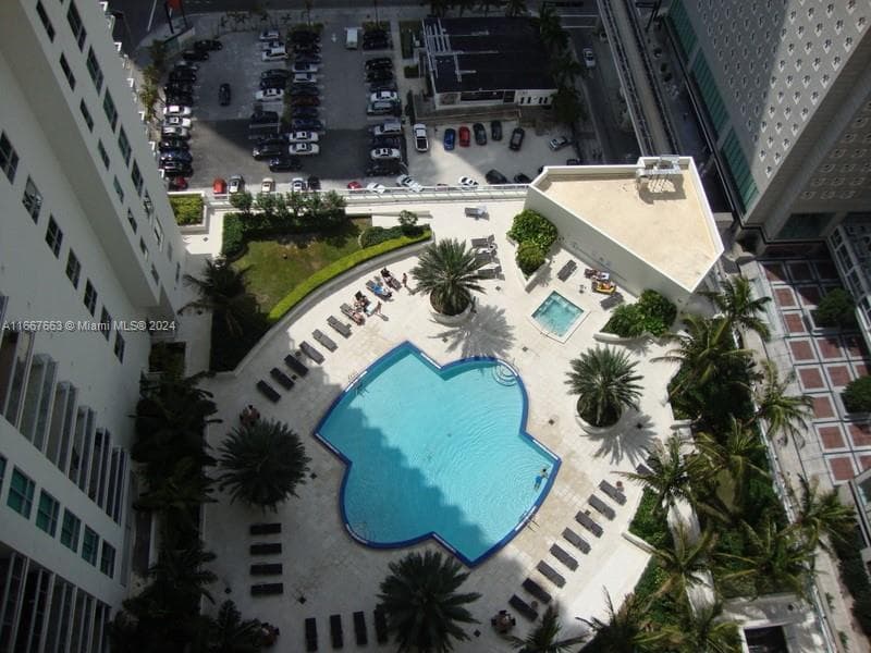 300 Biscayne Blvd #T-1703, Miami, 33131