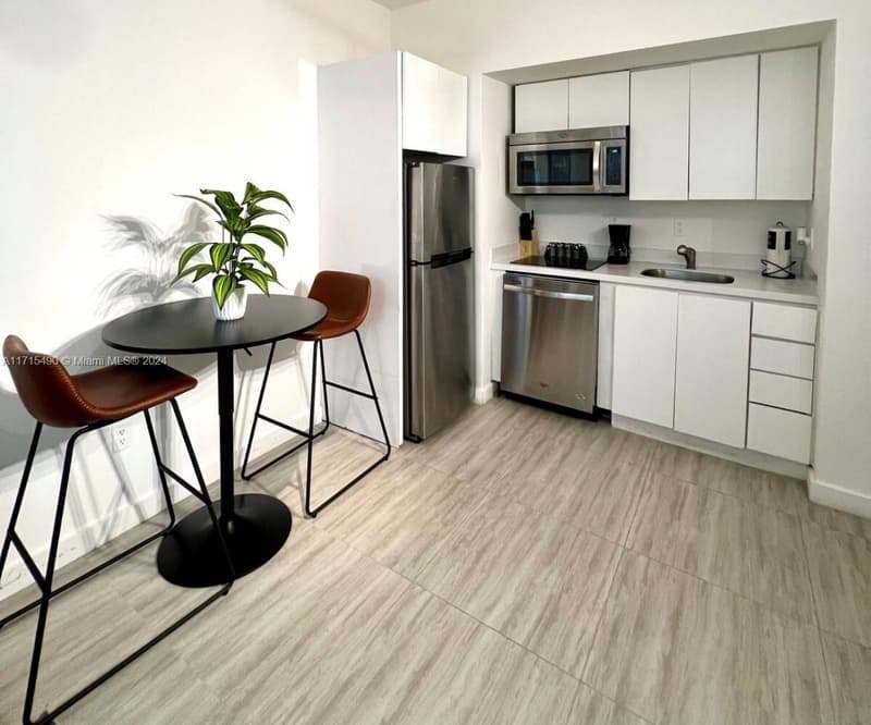 1611 Meridian Ave #102, Miami Beach, 33139