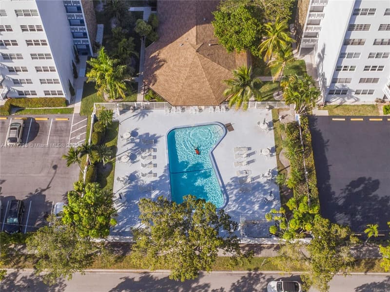 401 14th Ave #603, Hallandale Beach, 33009
