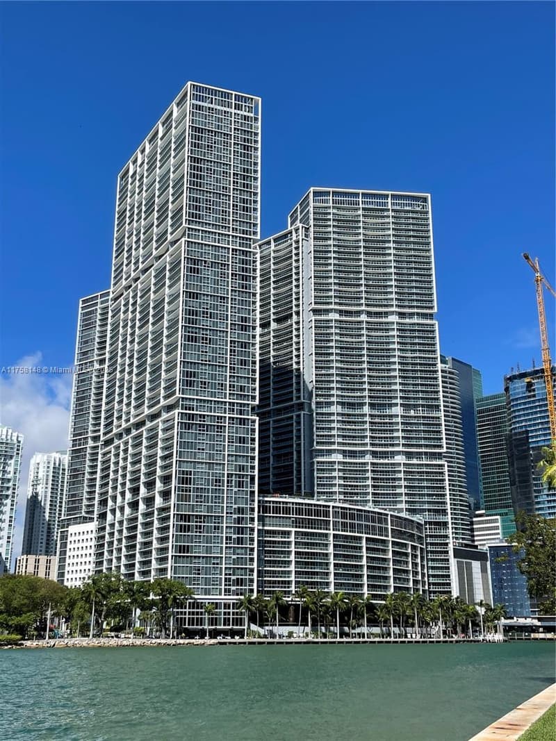 465 Brickell Ave #819, Miami, 33131