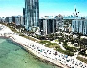 6450 Collins Ave #206, Miami Beach, 33141