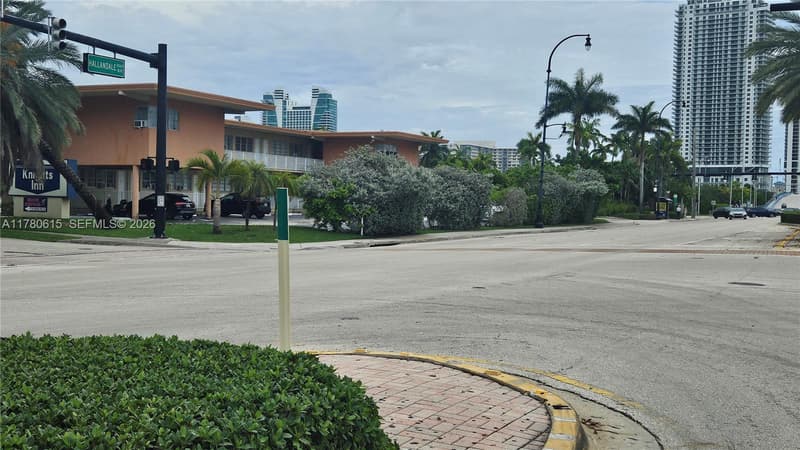 26 Diplomat Pkwy #2259, Hallandale Beach, 33009