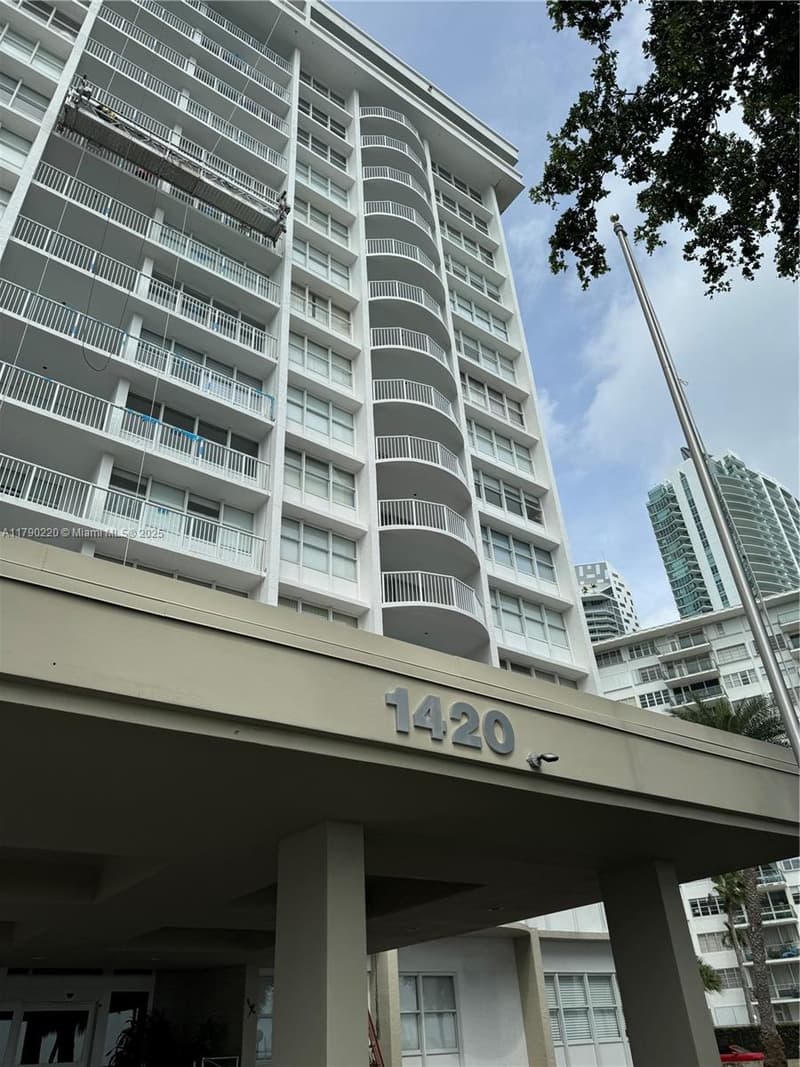 1420 Brickell Bay Dr #103A1, Miami, 33131