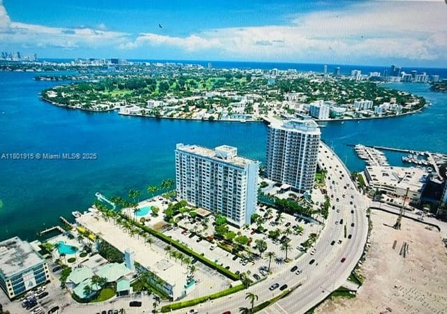 1865 79th St #12G, North Bay Village, 33141