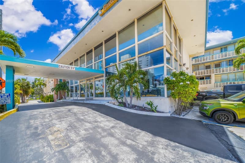 6484 Indian Creek Dr #202, Miami Beach, 33141