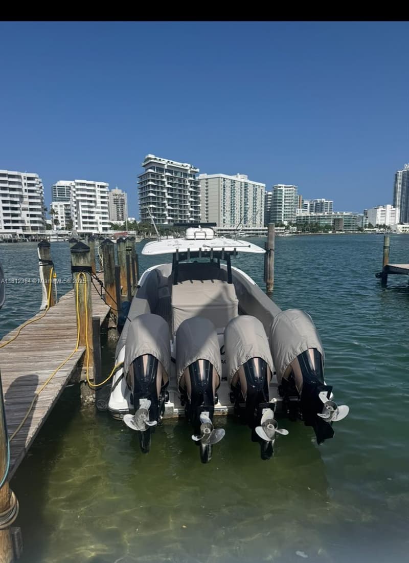 900 Bay Dr #DS18, Miami Beach, 33141