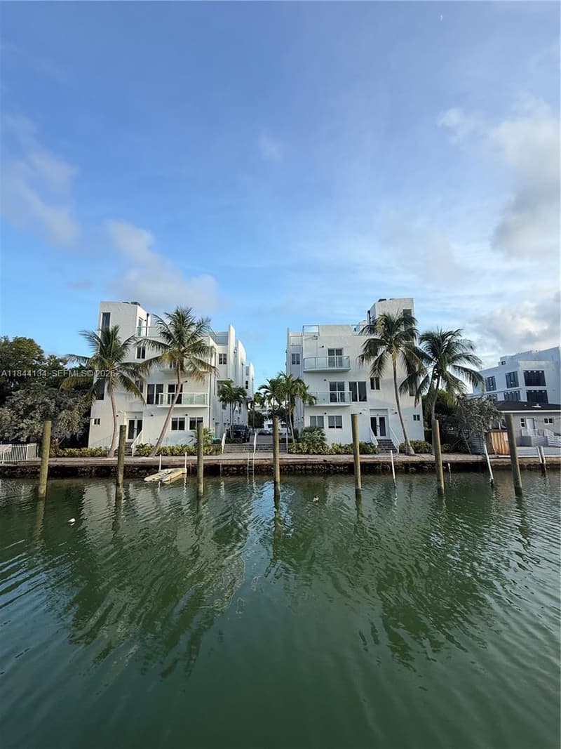 1975 Calais Dr #1, Miami Beach, 33141