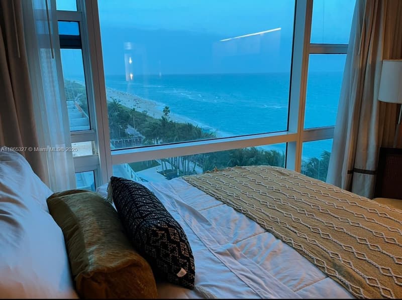 6801 Collins Ave #815, Miami Beach, 33141