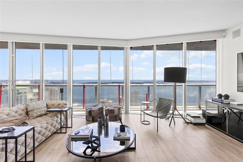 465 Brickell Ave #4901, Miami, 33131