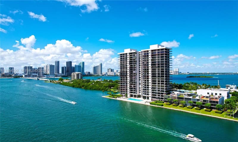 1000 Venetian Way #1902, Miami, 33139