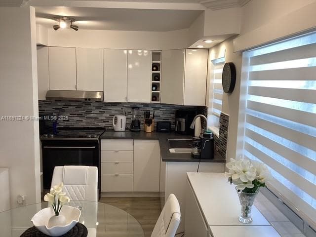 3133 Ocean Dr #118, Hallandale Beach, 33009