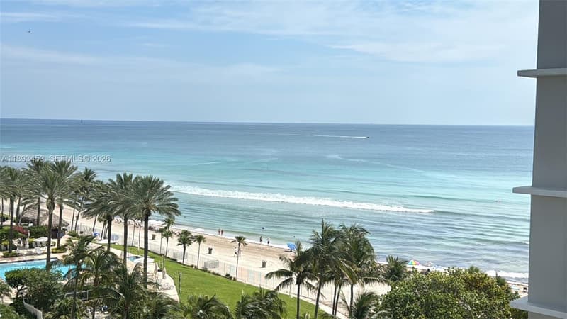 19201 Collins Ave #720, Sunny Isles Beach, 33160