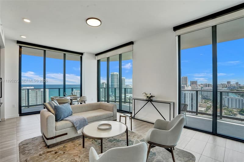 580 72nd street #2102, Miami Beach, 33141