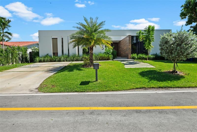 655 Layne Blvd #0, Hallandale Beach, 33009