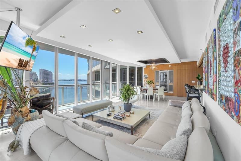 465 Brickell Ave #1001, Miami, 33131