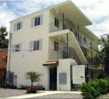 3680 Oak Ave #6, Miami, 33133