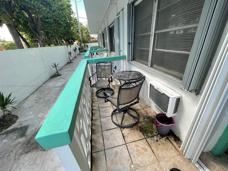 6490 Collins Ave #5, Miami Beach, 33141