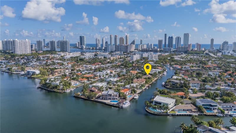 3220 165th St, North Miami Beach, 33160