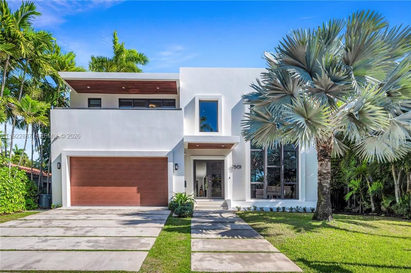 7501 Coquina Dr, North Bay Village, 33141