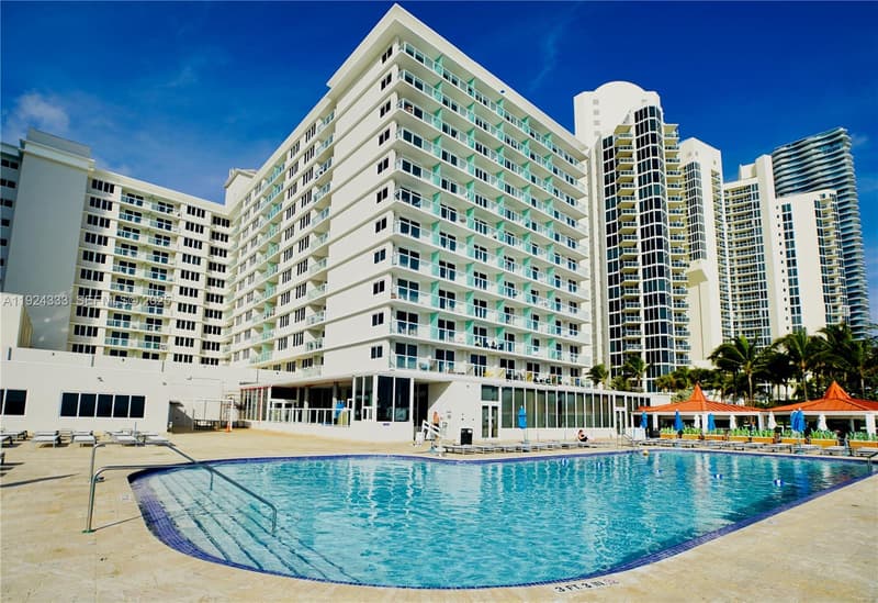 19201 Collins Ave #726, Sunny Isles Beach, 33160