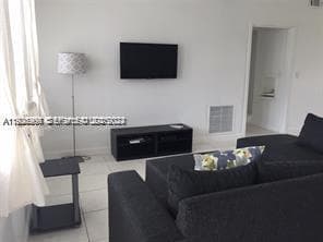250 Shore Dr #5, Miami Beach, 33141