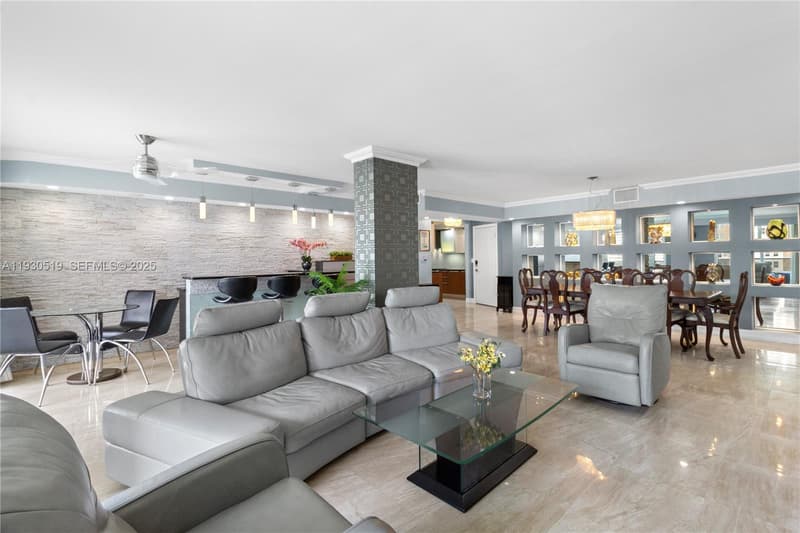1880 Ocean Dr #TS106, Hallandale Beach, 33009