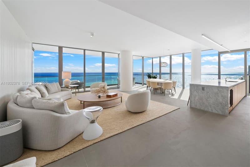 2000 Ocean Dr #18B, Hallandale Beach, 33009