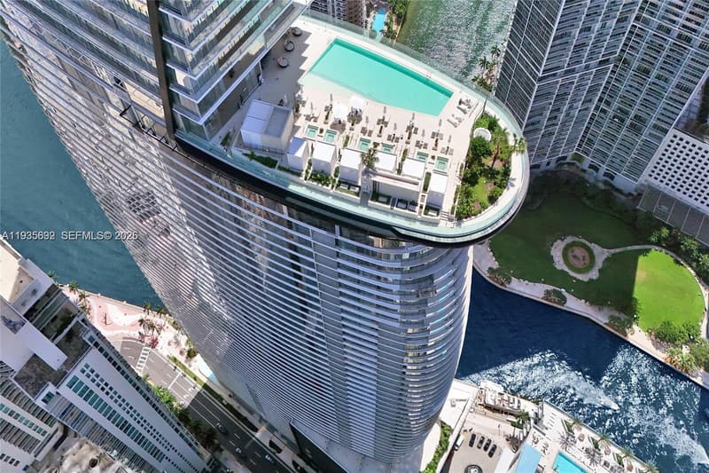 300 Biscayne Blvd Way #3704C, Miami, 33131