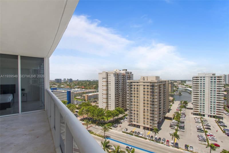 1850 OCEAN DR #1608, Hallandale Beach, 33009