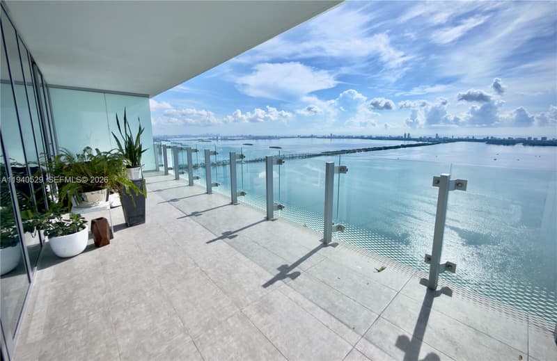700 26th Terrace #4403, Miami, 33137