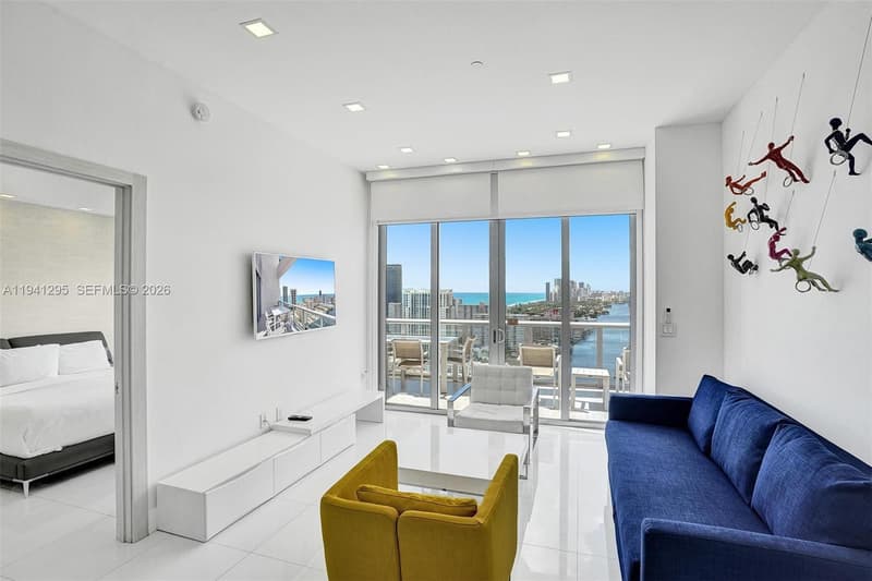 2600 Hallandale Beach Blvd #T3303, Hallandale Beach, 33009