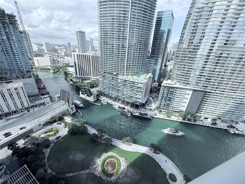 465 Brickell Ave #2906, Miami, 33131