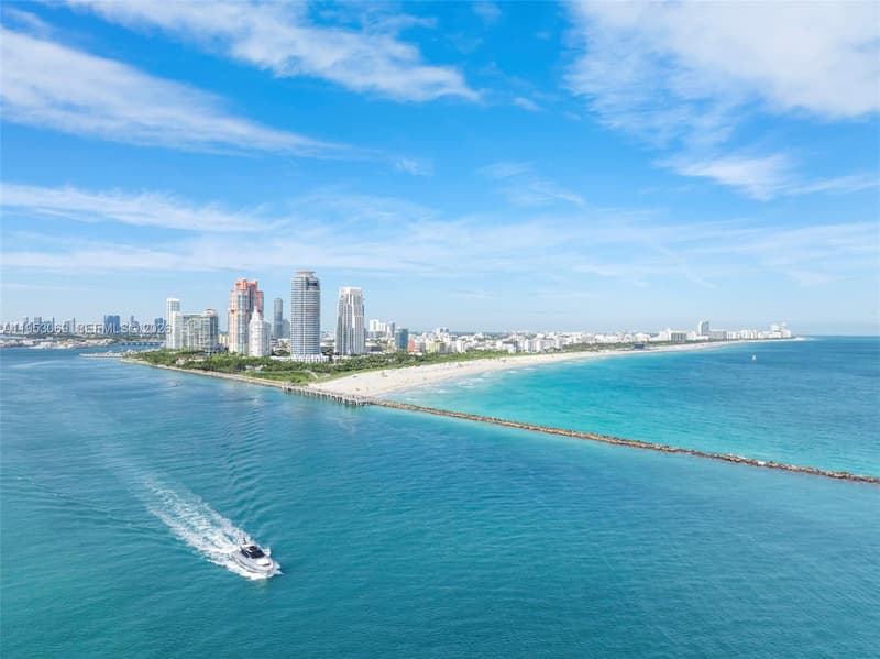 100 Pointe Dr #510, Miami Beach, 33139
