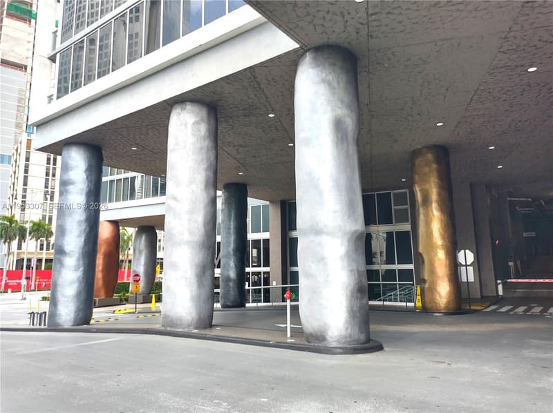 465 Brickell Ave #4402, Miami, 33131