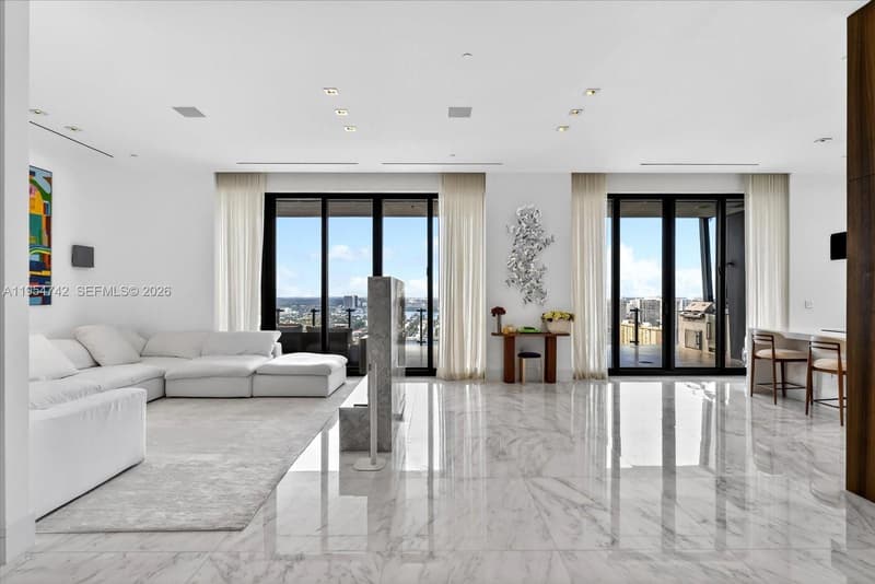 17141 Collins Ave #2902, Sunny Isles Beach, 33160