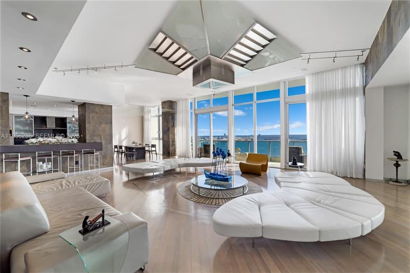 1331 Brickell Bay Dr #PH4605, Miami, 33131