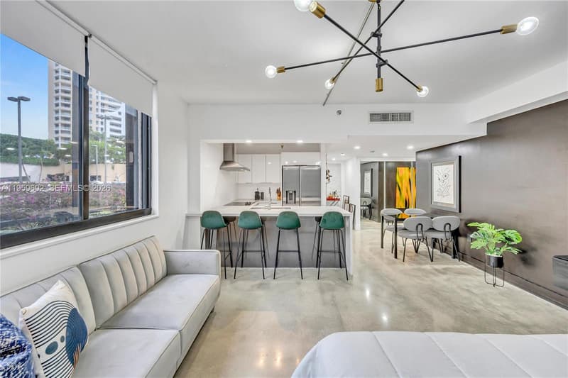 540 Brickell Key Dr #409, Miami, 33131