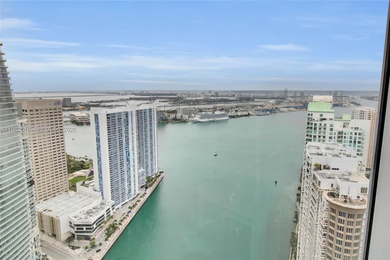 465 Brickell Ave #5102, Miami, 33131
