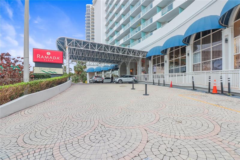 19201 Collins Ave #439, Sunny Isles Beach, 33160
