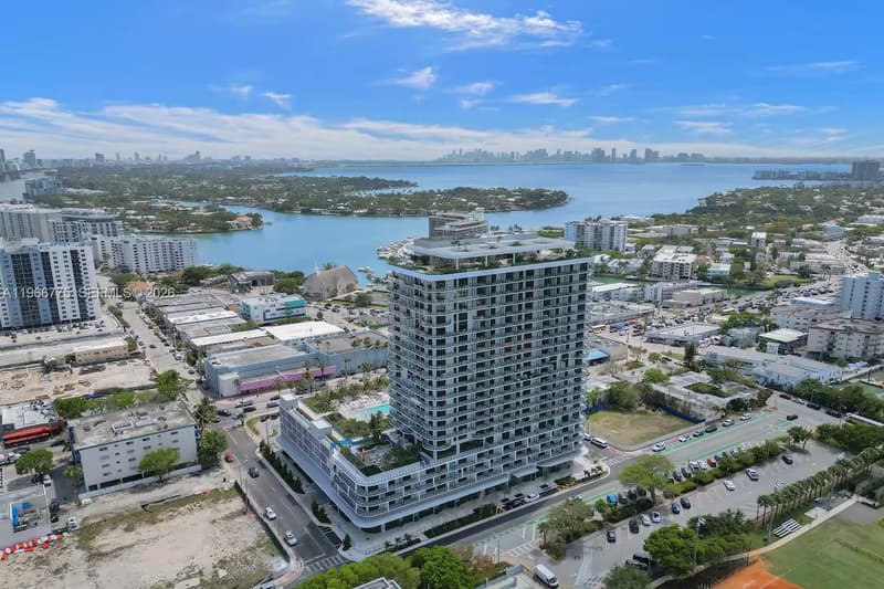 580 72nd St #705, Miami Beach, 33141