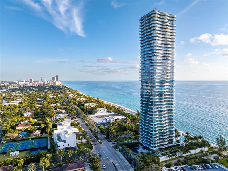 19575 Collins Ave #30, Sunny Isles Beach, 33160