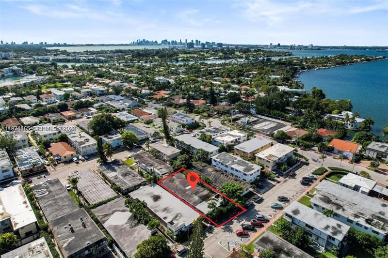 810 82nd St, Miami Beach, 33141
