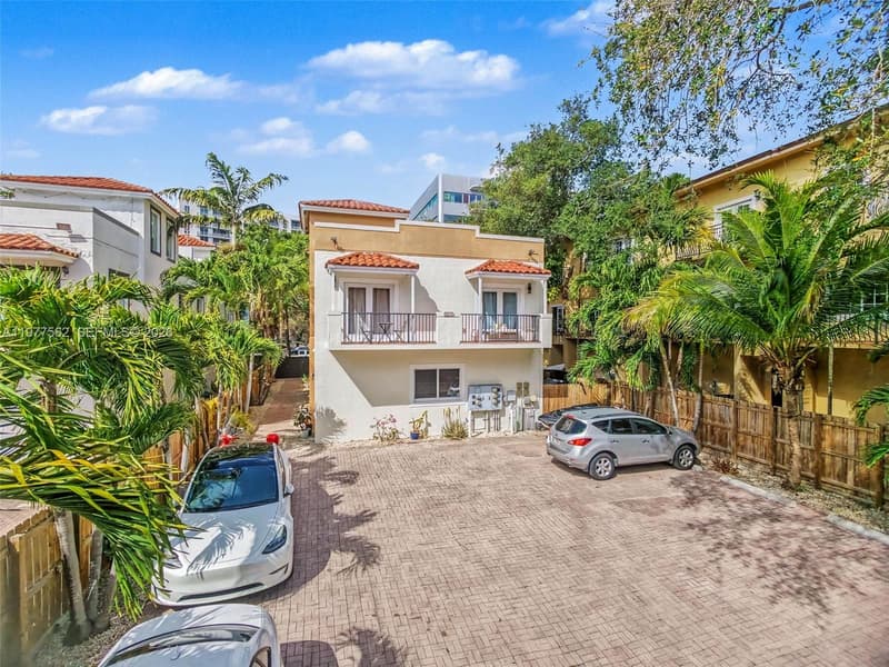 2945 Coconut Ave, Miami, 33133