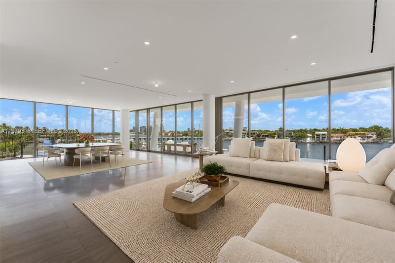 5 Grove Isle Dr #S304, Coconut Grove, 33133